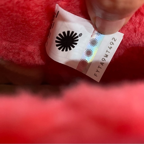 NEW! UGG New Classic Mini Waterproof Clear Boot Hibiscus Pink - Picture 9 of 15